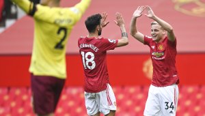 Лийдс Юнайтед – Манчестър Юнайтед