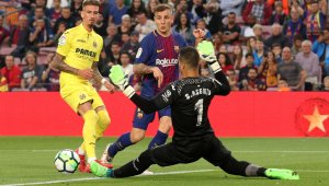 Евертън пробва да вземе Люка Дин 