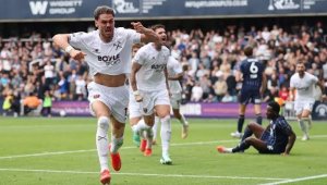 Уест Хям докопа 2:2 срещу Лъвовете в дербито