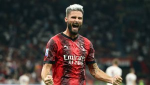 Милан размаза Торино 4:1, Пулишич и Жиру пак вкарват