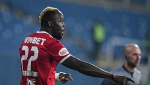 ЦСКА пласира Соу в Китай, но той се дърпа