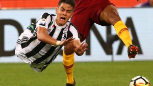 Юве резна Байерн и Ливърпул за Дибала