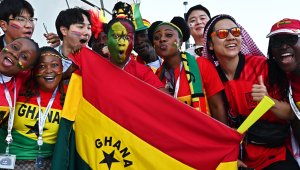 Южна Корея и Гана със зрелище и при фенките