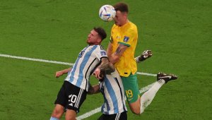 Защитник-дългуч стана най-скъпият австралиец в историята