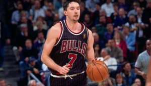 Тони Кукоч се върна при Биковете