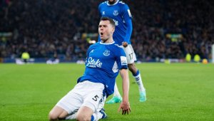 Нова издънка! Тотнъм изпусна победата и срещу Евертън в края