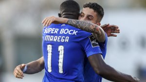 Не става само с пари: Бивш на Ман Юнайтед и Юве заряза богати араби