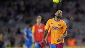 Сбогом, Барса! Алвеш с тъжно любовно обяснение