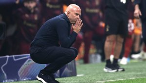 Легенда хвърли тежки обвинения върху Арне Слот