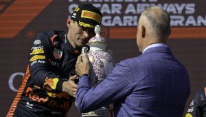 Дават на Макс нова купа за триумфа на "Хунгароринг"