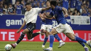 Реал мина и през Овиедо, Мбапе пак блести