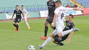 Дадоха виза на Умарбаев, на Езе &ndash; не, Крушарски обвини Страсбург 