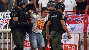 ФИФА наложи солена глоба на Сърбия след мача с Англия