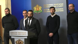 Феновете на Левски: Ще си помислим за акциите + ВИДЕО