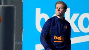 Скандал на "Камп Ноу": Тръгва ли си Френки де Йонг от Барса?