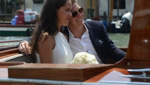 Хубавата Ана и Швайни станаха родители + СНИМКА