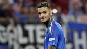 Италиански национал се ожени за синеока красавица + СНИМКИ