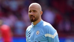 Лисиците отмъкват дясната ръка на Пеп