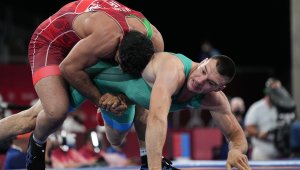 Златен Кирил Милов покори Европа!