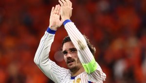 Гризман сяда на пейката довечера