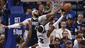 Лука и Кайри пак се развихриха в края и Далас дръпна с 3-0