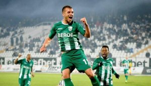 Защитник напусна Берое