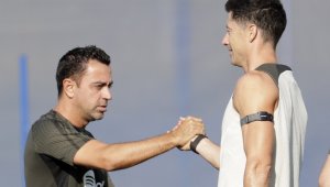 На изхода: Шави гони Левандовски от Барса?