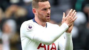 ОФИЦИАЛНО: Тотнъм прати стрелец в Мексико