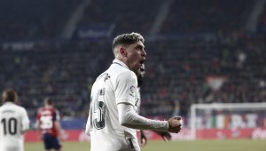 Реал измъкна трудна победа в Памплона