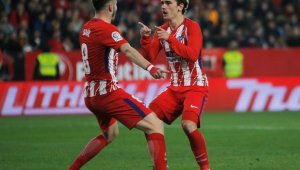 В съблекалнята на Барса пърхат пеперуди заради Гризи