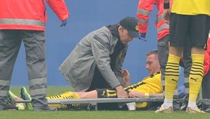 Звездите на Дортмунд остават в клуба