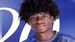 Отвлякоха жената и детето на футболист, той се крие под леглото + ВИДЕО