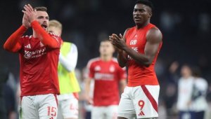 Босът на сензацията във Висшата лига оттегли контрола си върху клуба