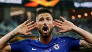 Лацио не се отказва от Жиру, иска да го вземе от лятото