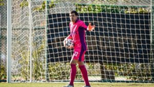 Бивш на ЦСКА приключи с футбола