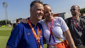 На Мондиал 2022: Ван Гаал си проси секс + ВИДЕО