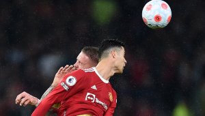 Взимат нови мерки срещу играта с глава във футбола