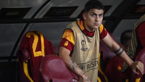 Моуриньо остави Дибала и Руи Патрисио вкъщи