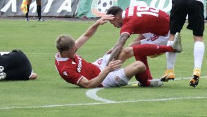 Травма в коляното! ЦСКА потвърди, че губи Турицов