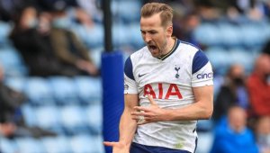 Баровец! Хари Кейн живее като крал в имение за 17 млн. паунда