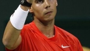 Надал и Федерер с колебливи победи в Доха