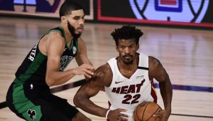 Горещите нямат спиране! Вече водят с 2-0 срещу Бостън