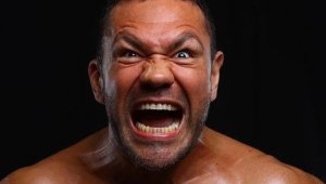 Няма мърдане: Победителят от мача между Руис и Джошуа ще се бие с Кобрата