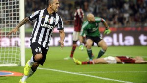 Тевес се връща в Юве?