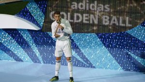 Роналдо е играч на годината, Аржентина на Меси е голямото разочарование