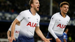 Бербатов към Хари Кейн: Махай се от Тотнъм!