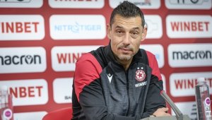 Томаш култов преди мача с Лудогорец: Трябва да пазим топката като жена