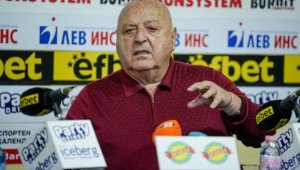 Бат Венци обяви дали ще уволни треньора на Славия