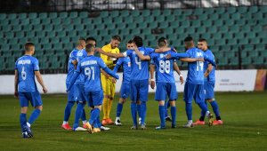 Бунт за пари на "Герена"! Чужденци дадоха Левски на ФИФА