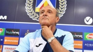 Разкритие! Левски не купил нито един одобрен от Делио Роси